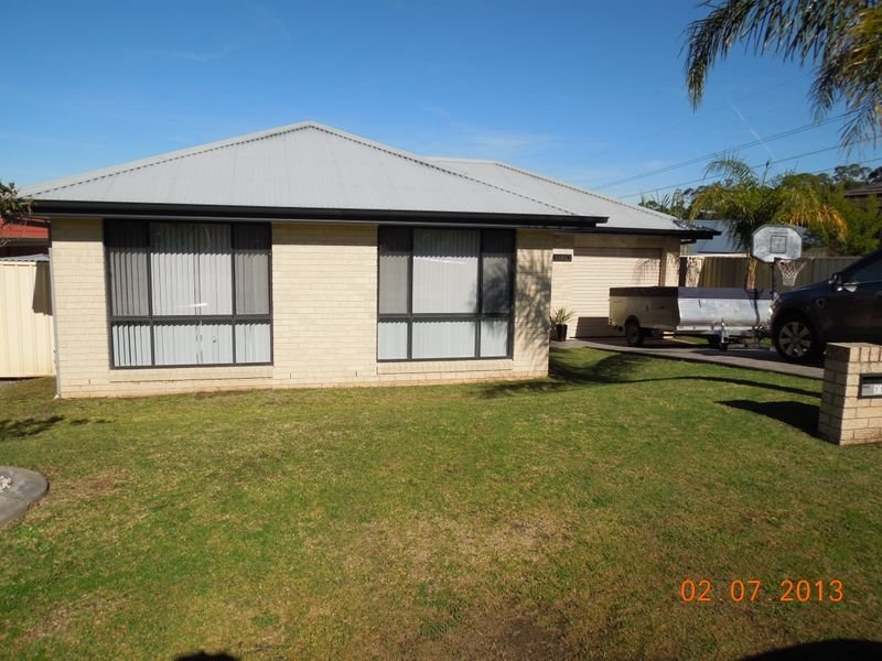 11 Hartfield Avenue, Horsley, NSW 2530