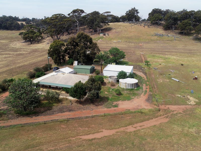 356 Hay Flat Road, Wannamal, WA 6505