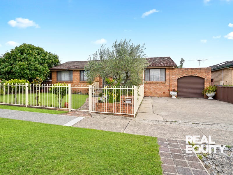 3 Stockton Avenue, Moorebank, NSW 2170 - realestate.com.au