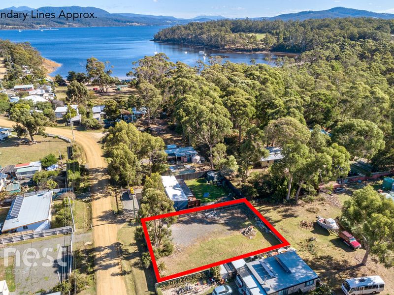 40 Flakemores Road, Eggs And Bacon Bay, TAS 7112