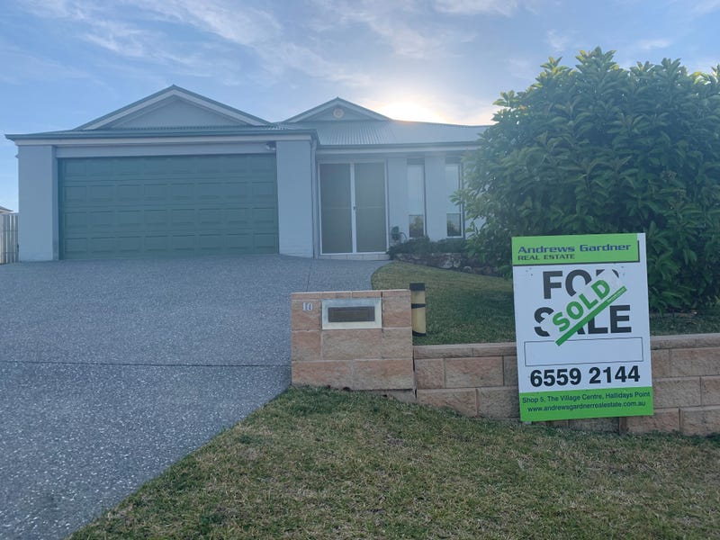 10 Hillside Terrace, Black Head, NSW 2430