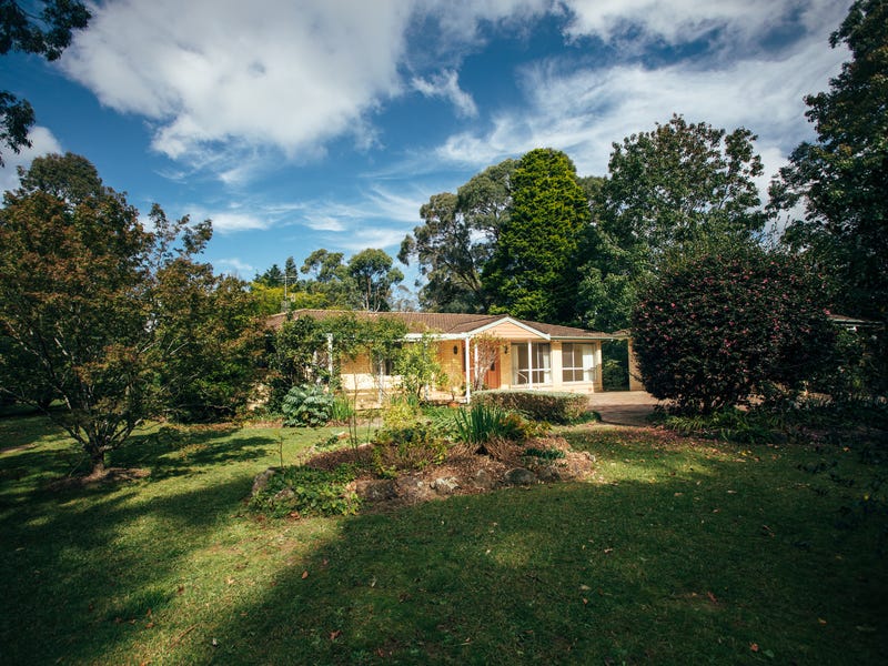 57 Sunninghill Avenue, Burradoo, NSW 2576 Property Details