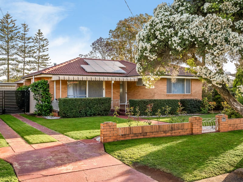 18 Lister Street, Harristown, Qld 4350 Property Details