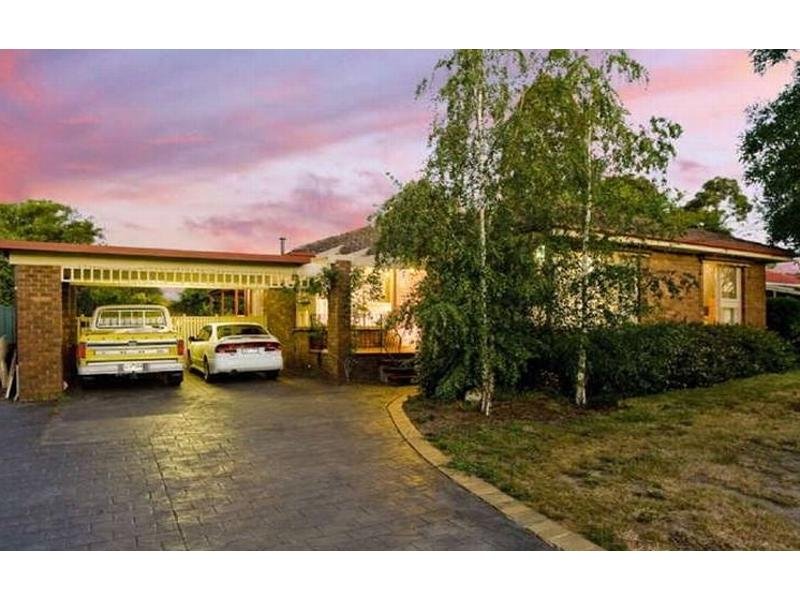 30 Cherry Tree Grove, Croydon, VIC 3136