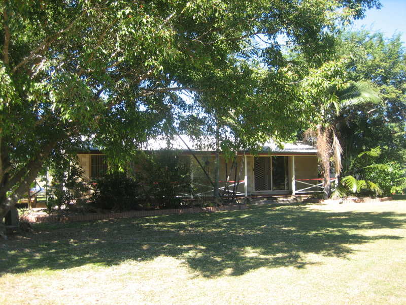 84 Toolakea Beach Road, Bluewater, Qld 4818 Property Details