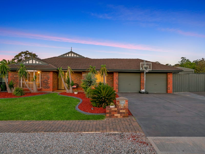 27 Arabian Drive, Woodcroft, SA 5162 Property Details