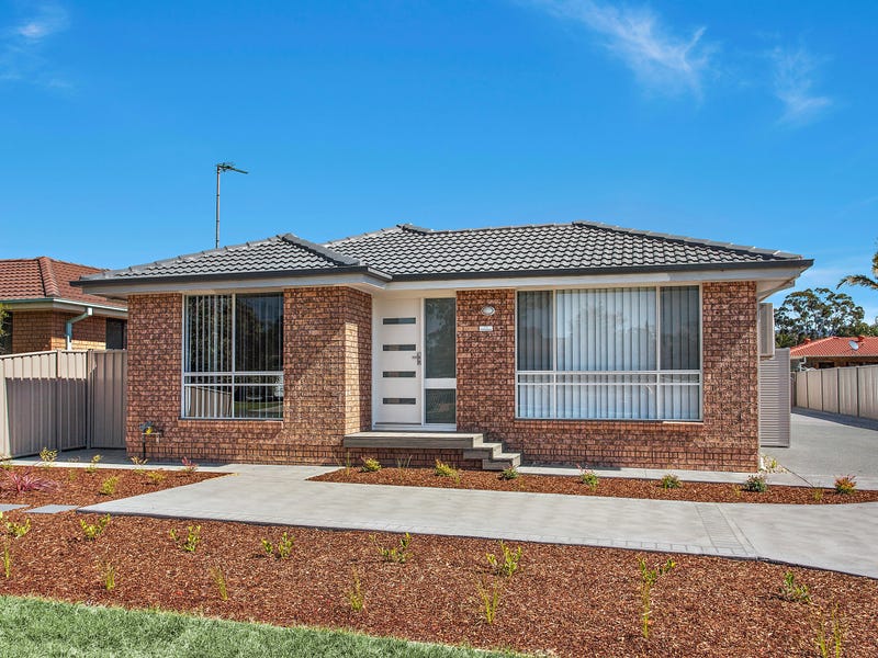1/12 White Gum Avenue, Albion Park Rail, NSW 2527