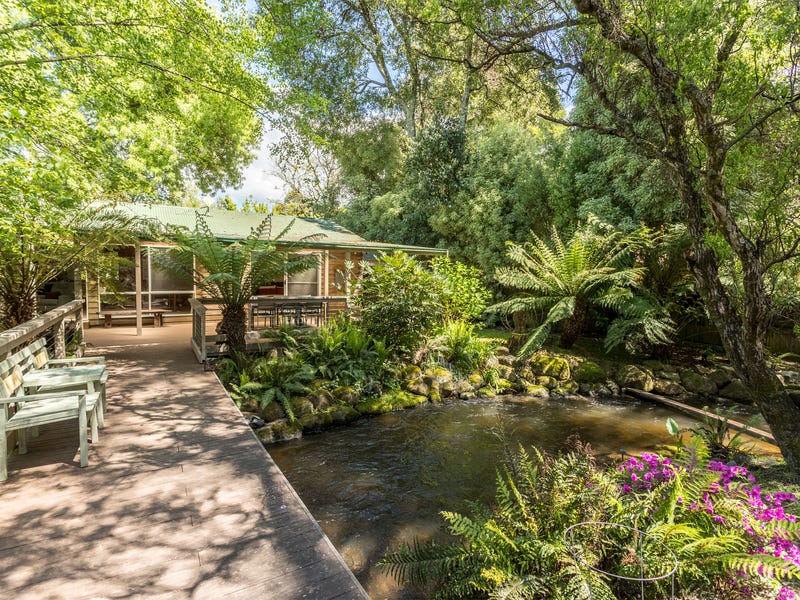 6 Aroona Drive, Buxton, Vic 3711 House for Sale