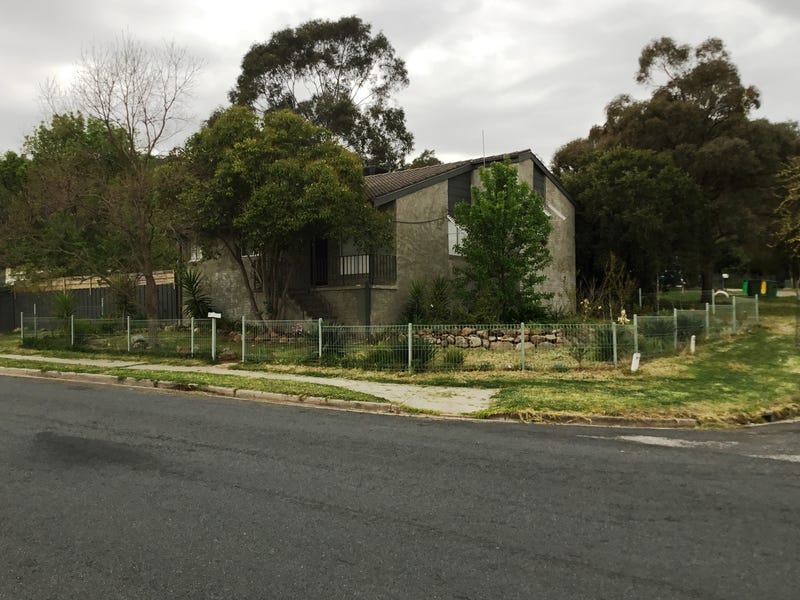 50 Kurrajong Cres, West Albury, NSW 2640