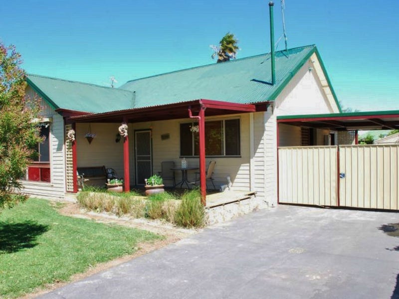 18 Field Street, Shepparton, Vic 3630 Property Details