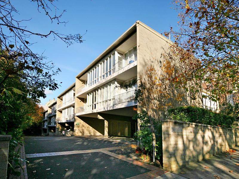 10-746-orrong-road-toorak-vic-3142-property-details