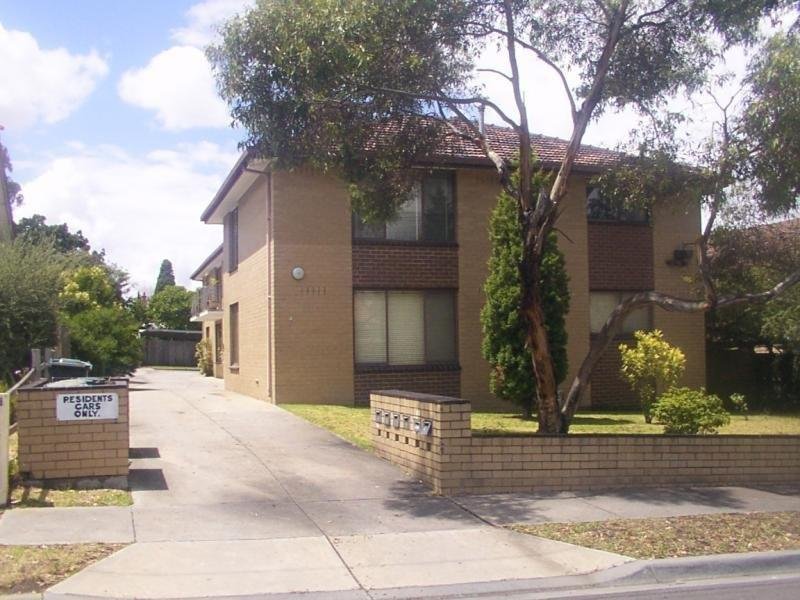 3/4 Balmoral Street, Essendon, VIC 3040