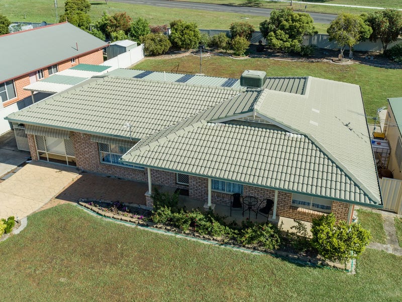 36 Cobb & Co Circuit, Tamworth, NSW 2340 Property Details