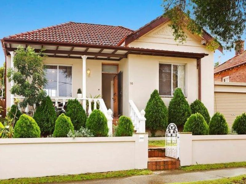 16 Byrnes Street, Bexley, NSW 2207