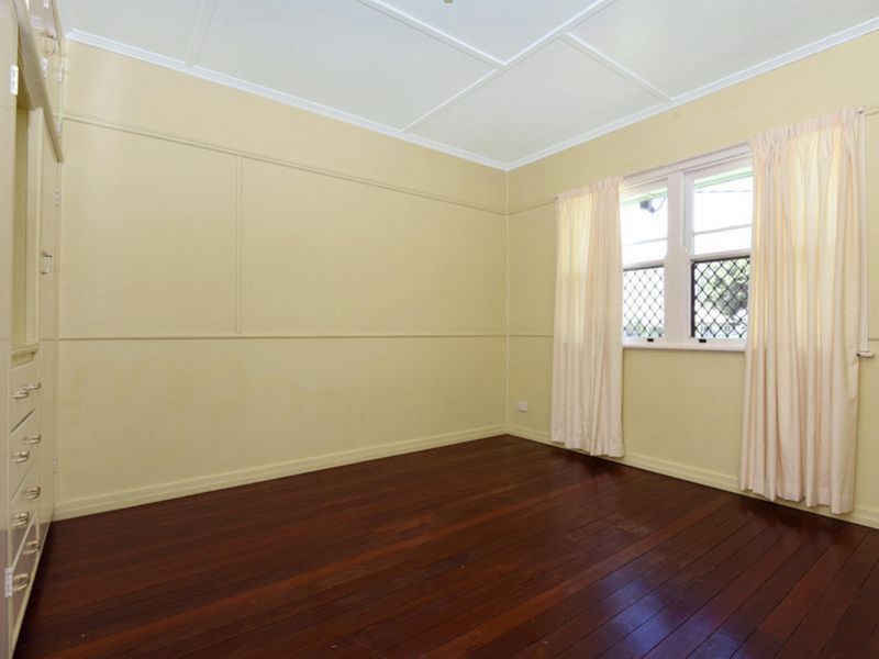 29 Joyce Street, South Toowoomba, QLD 4350