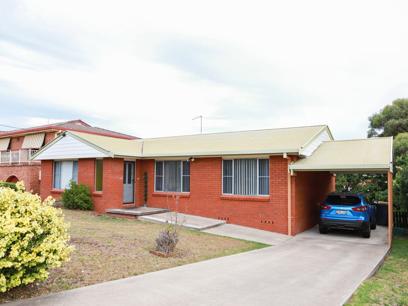 62 Gordon Street, Inverell, NSW 2360 Property Details
