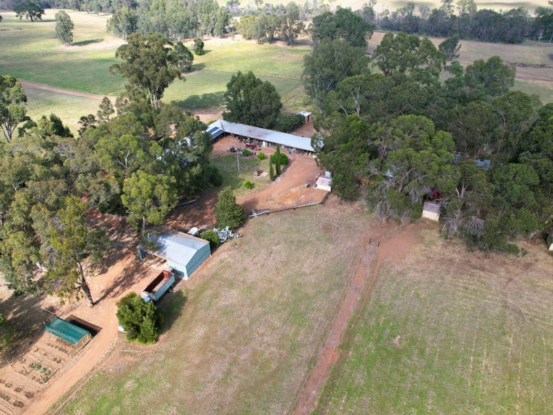 4525 Werribee Road, Wooroloo, WA 6558 House for Sale