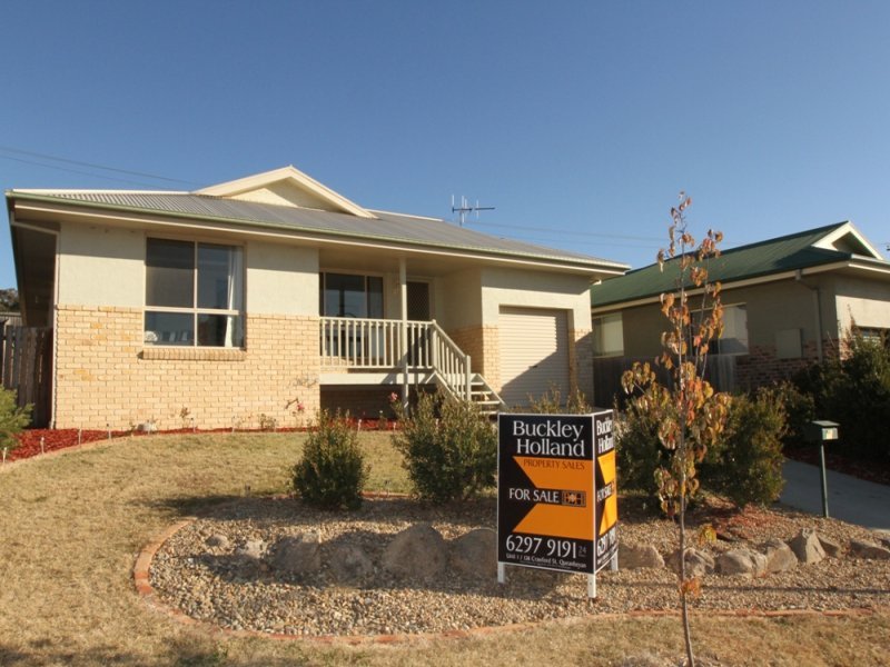 19 Telopea Place, Queanbeyan, NSW 2620 Property Details