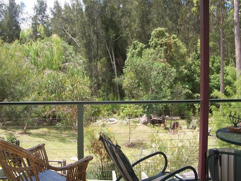 71 Maloneys Drive, Maloneys Beach, NSW 2536