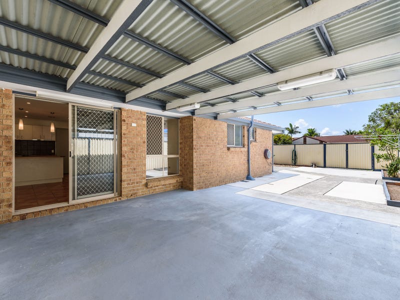 2/2 Kangaroo Avenue, Coombabah, QLD 4216 2/2 Kangaroo Avenue, Coombabah, QLD 4216