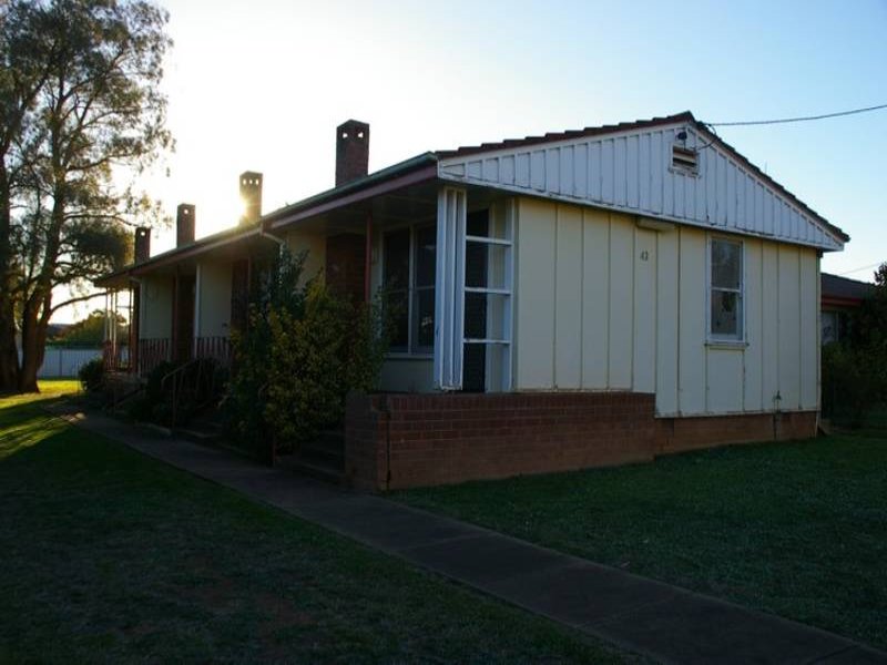 43 Waddell Street, Canowindra, NSW 2804