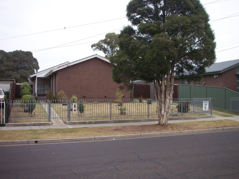 37 Learmonth Cres, Sunshine West, VIC 3020