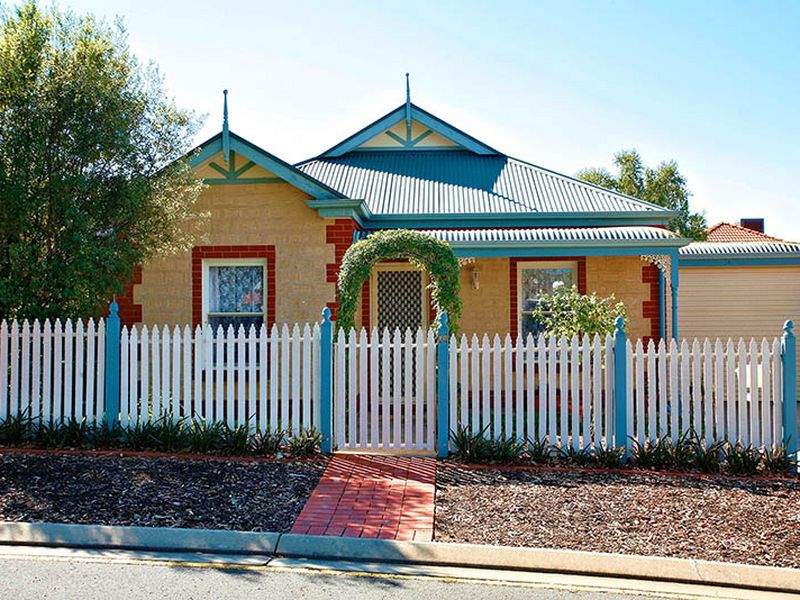 14 Lockwood Drive, Greenwith, SA 5125 Property Details