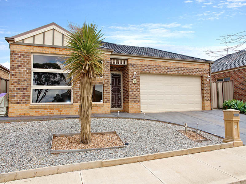 25 Faircroft Drive, Brookfield, VIC 3338