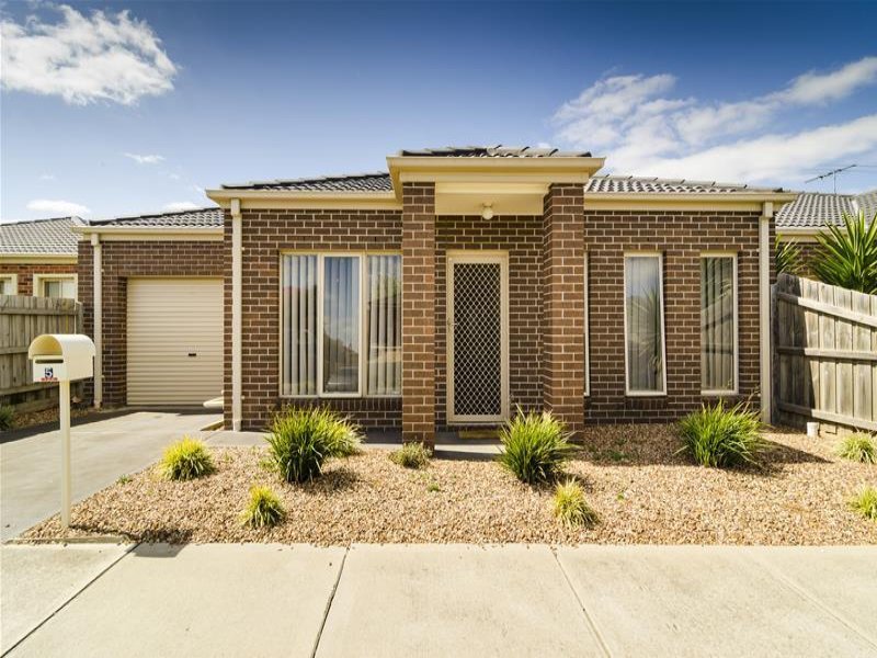 5 Harmony Drive, Tarneit, Vic 3029 Property Details
