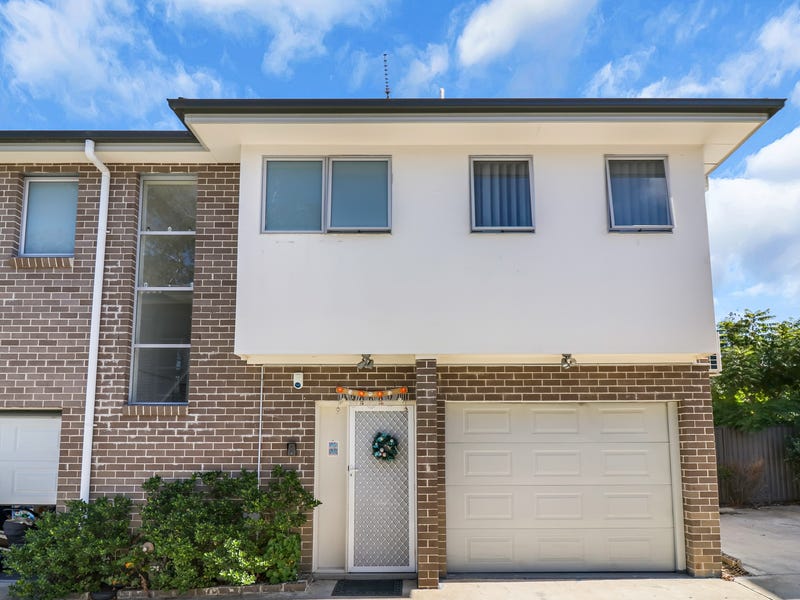 2/29 Park Avenue, Kingswood, NSW 2747 Property Details