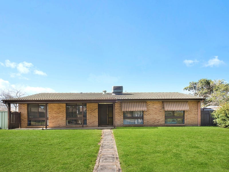 13 Conway Place, Gowrie, ACT 2904 Property Details