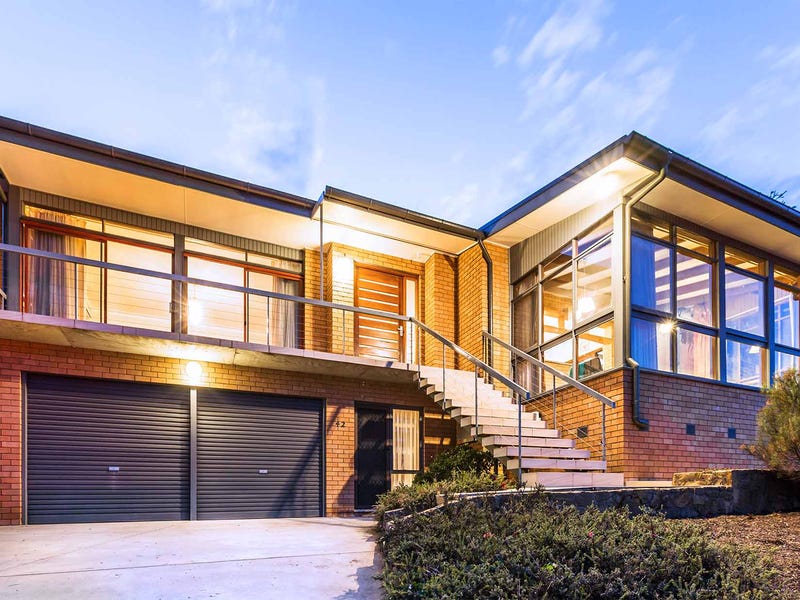 42 Rosebery Street, Fisher, ACT 2611 Property Details