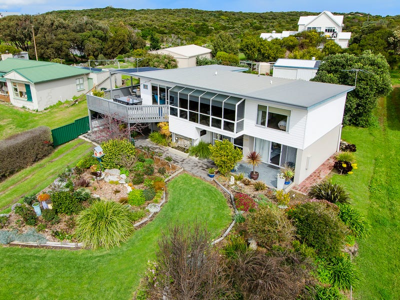 15 Attiwill Street, Beachport, SA 5280 Property Details