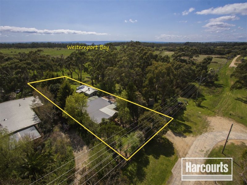 72 Creswell Street, Crib Point, VIC 3919
