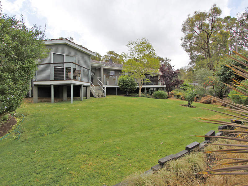 1 Valencia Road, Carmel, WA 6076