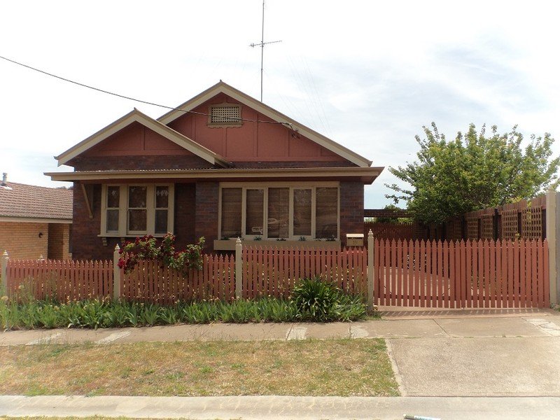 19 Lorne Street, Goulburn, NSW 2580