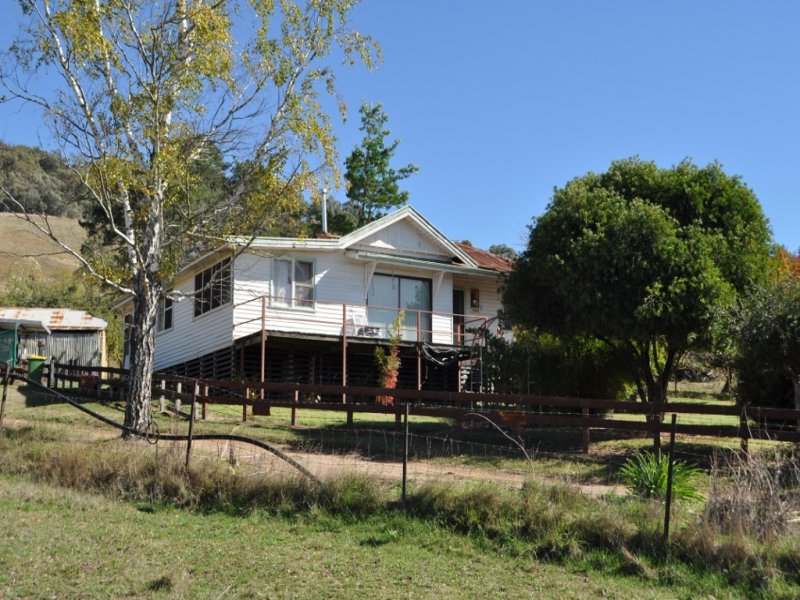 220 Bells Flat Road, Yackandandah, Vic 3749 Property Details