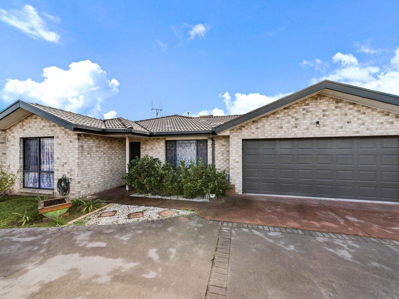 7/30 Hugh Mckay Cres, Dunlop, ACT 2615