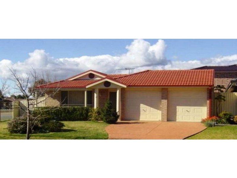 17 Feldspar Road, Eagle Vale, NSW 2558