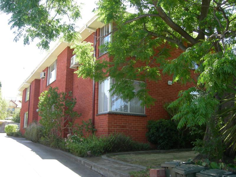 4/12 Dudley Street, Ivanhoe, VIC 3079