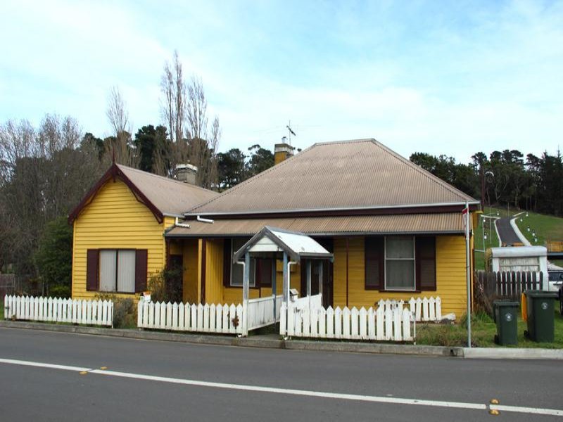 2 Lymington Road, Tas 7112 Property Details