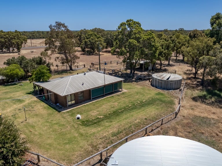 37 Burnside Road, Meelon, WA 6208 Property Details