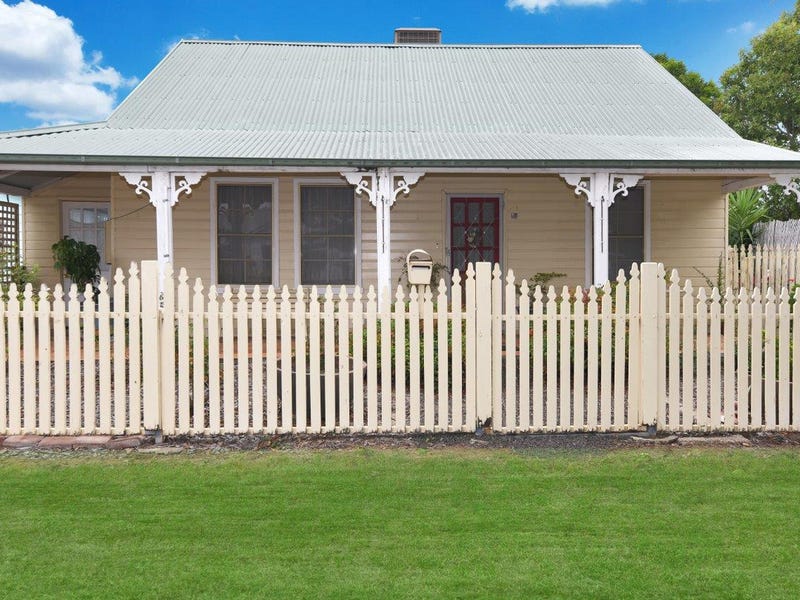 44 Wee Waa Street, Boggabri, NSW 2382 House for Sale