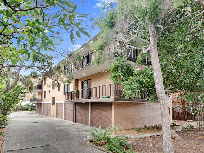 1/30 Gladstone Street, Newport, NSW 2106 Property Details