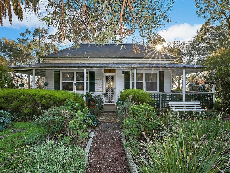 195 Reddies Road, Cressy, Vic 3322 Property Details