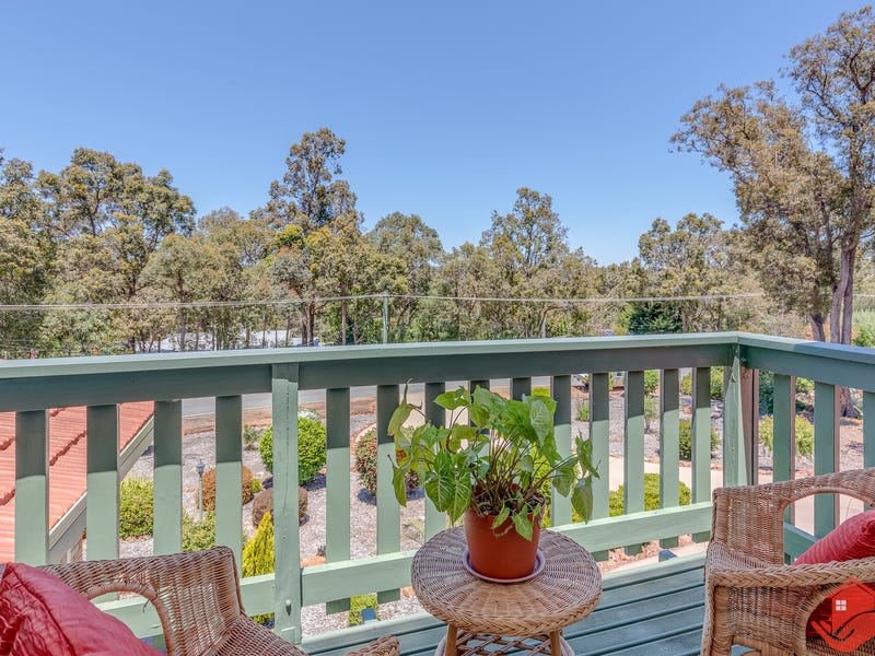 5 Kurrajong Street, Roleystone, WA 6111