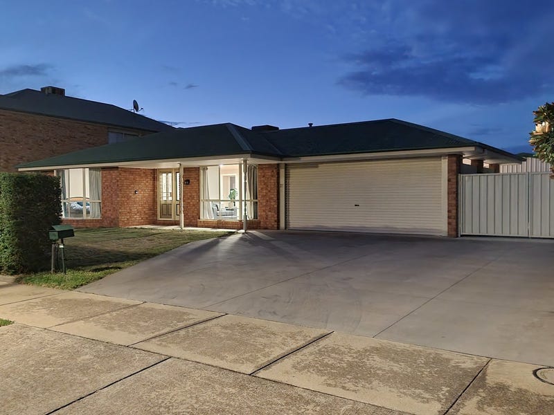 27 King Richard Drive, Shepparton, Vic 3630 Property Details