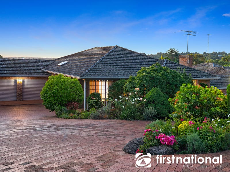 6/36 Langmore Lane, Berwick, Vic 3806 Property Details