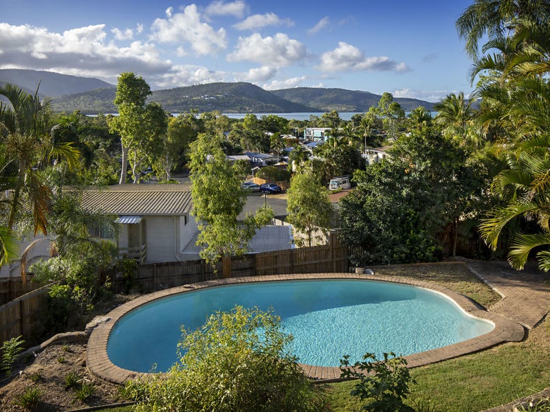 34 Manooka Drive, Cannonvale, Qld 4802 Property Details