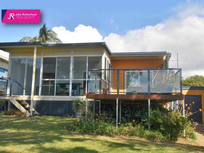 24 Lake View Drive, Wallaga Lake, NSW 2546